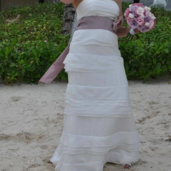 Ivory wedding dress size 8 - Picture 6 of 6